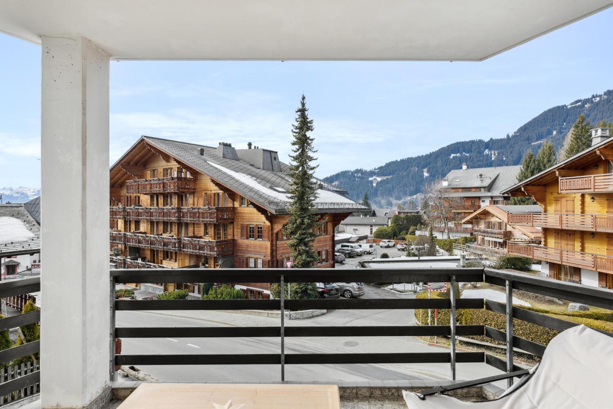 Triplex In Villars Centre With Parking Zewnętrze zdjęcie