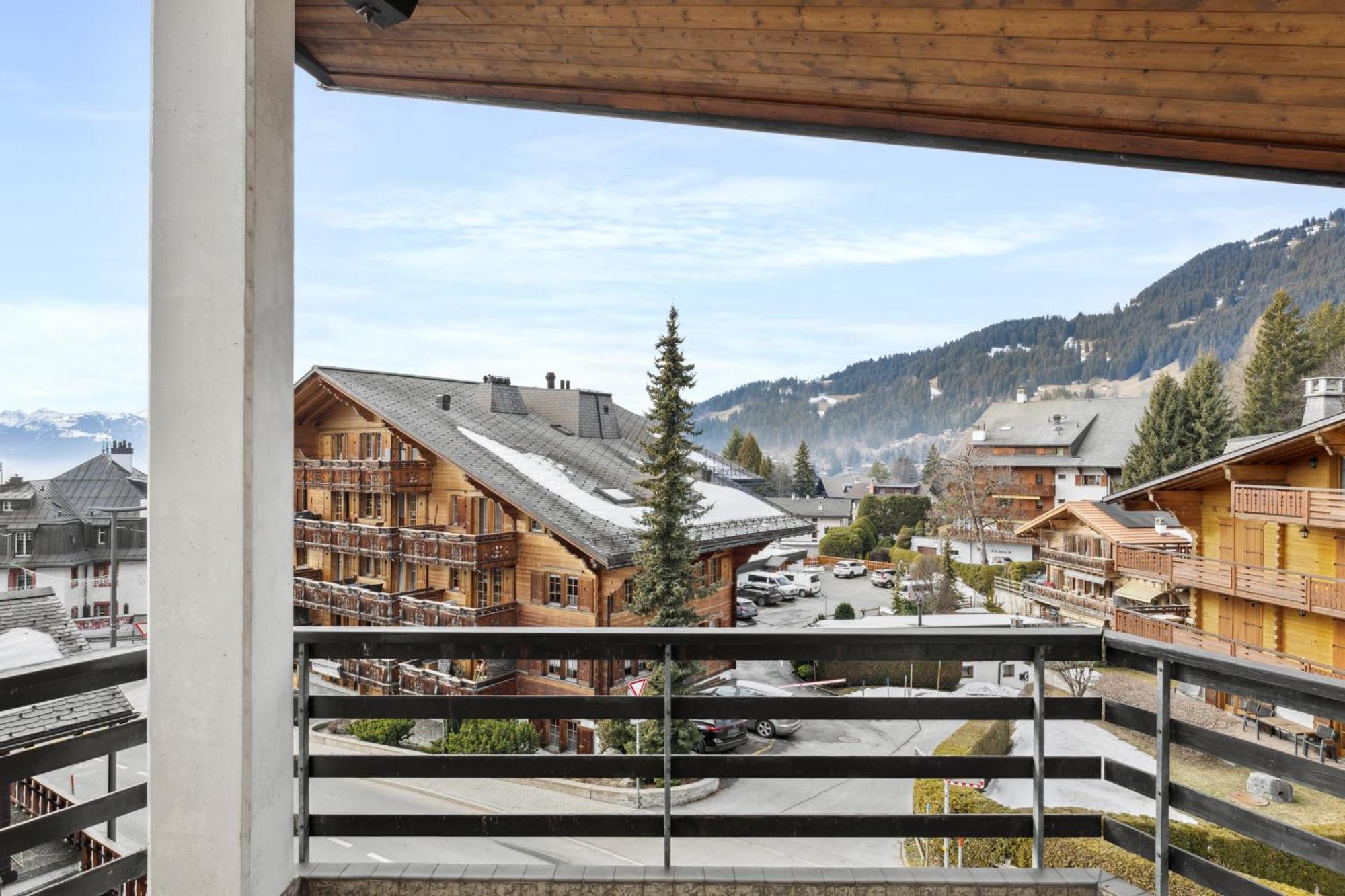 Triplex In Villars Centre With Parking Zewnętrze zdjęcie
