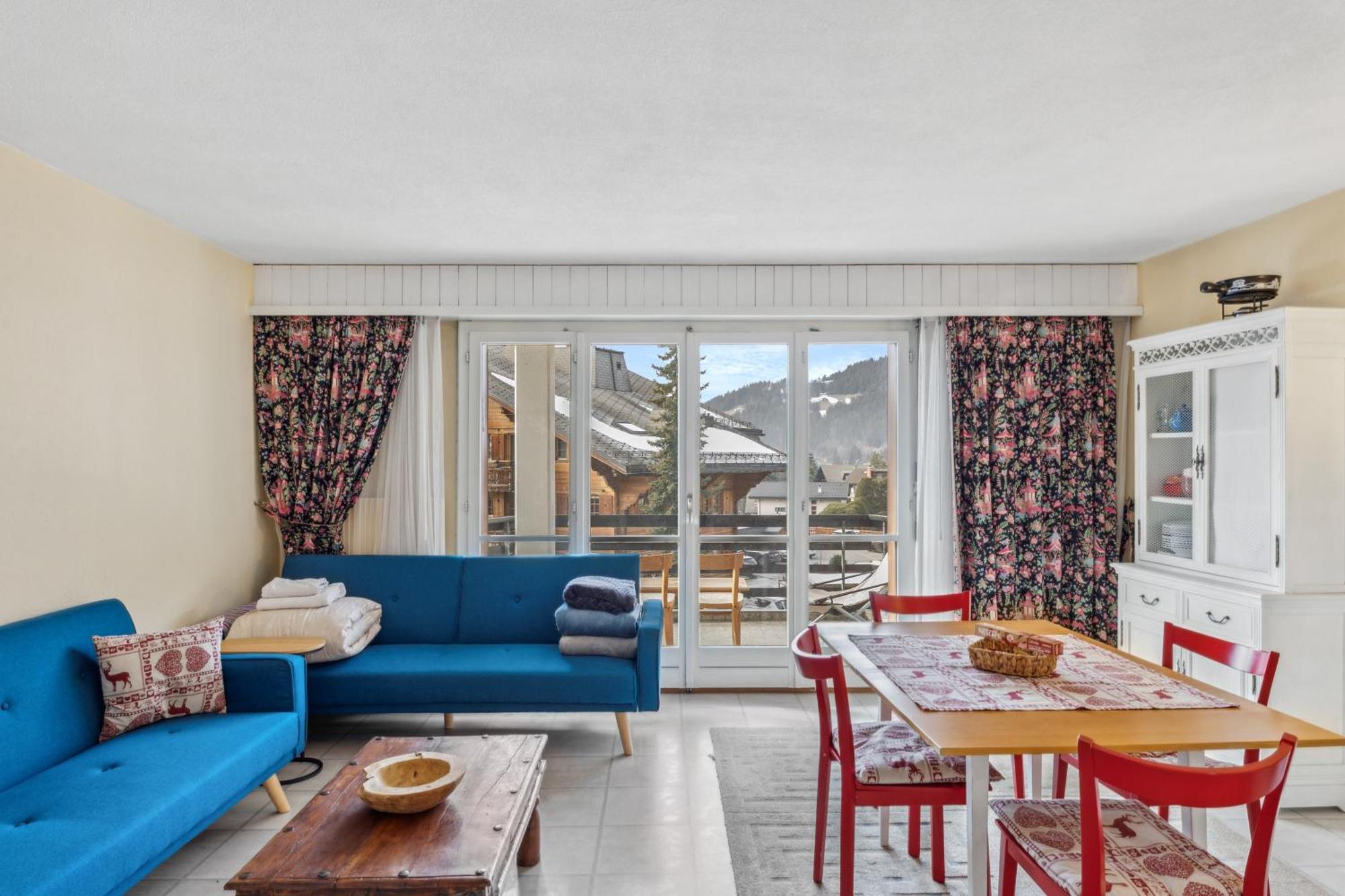 Triplex In Villars Centre With Parking Zewnętrze zdjęcie